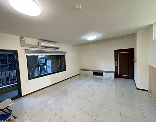 南屯國小震後4房平車全新屋況 - Image 12