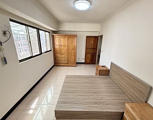 正龍安街上超大3房~龍安天廈清潔完成【永慶龍安店】 - Image 7