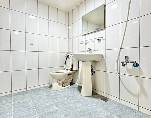 王室🥇超秒殺一房一廳✨全新裝潢✨近捷運、北平商圈🉑租補 - Image 9