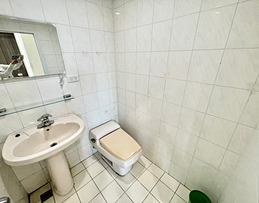 🔥近力行市場✔️機能超棒✔️前後陽台三房含平面車位🔥 - Image 11