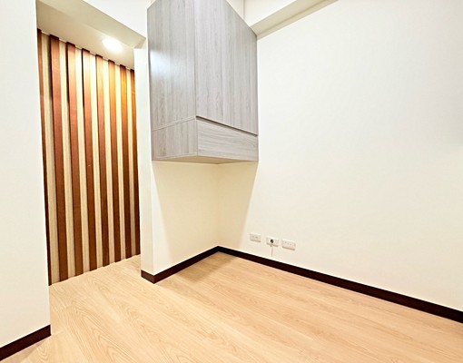 西盛夜市/電梯1+1房/補助入籍/台水台電/獨立門牌/低樓層 - Image 5