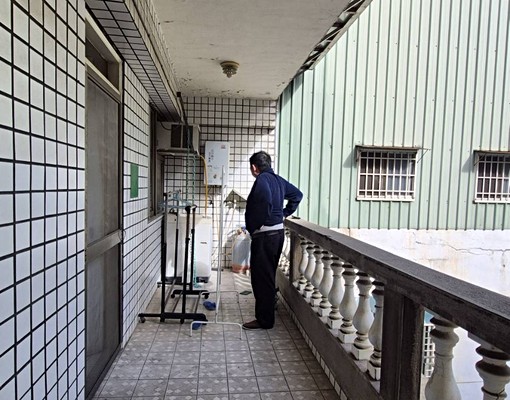 鶯歌國中小老街3房電梯免仲.空屋.可租補.不可拜拜及竉 - Image 14