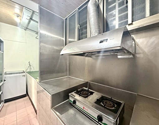 板新🏠租補❤️變頻冷氣✨衛浴開窗✅乾濕分離💦陽台獨洗曬 - Image 11