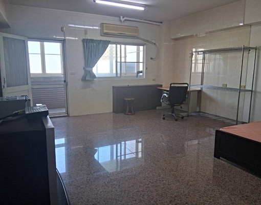 大坪數電梯大樓雅房出租 - Image 6