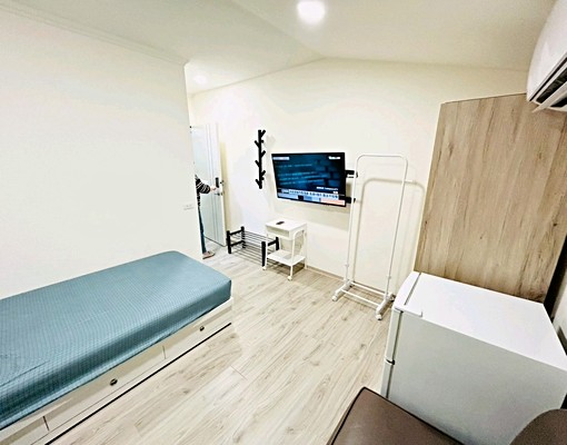 中正紀念堂捷運，可租補/可入籍，全新裝潢一房，生活機能佳 - Image 5