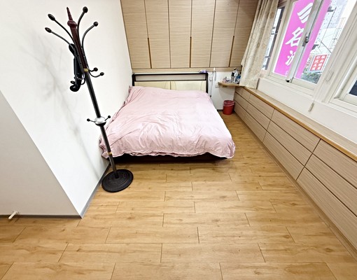 中華夜市中港🔥可店可住🔥透天1+2樓🔥3房 - Image 9