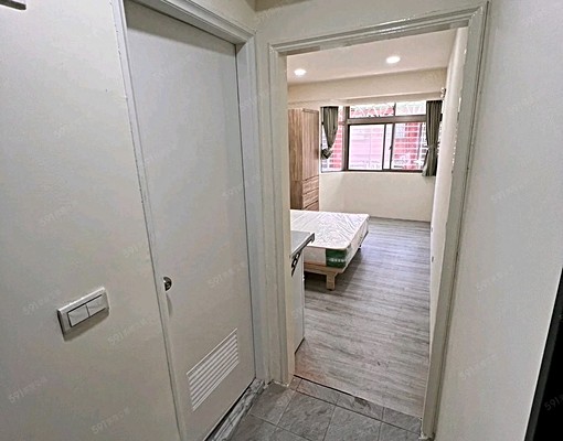 近蘆洲站可租補可談寵物小資族溫馨電梯獨立採光雙人套房大空間 - Image 2