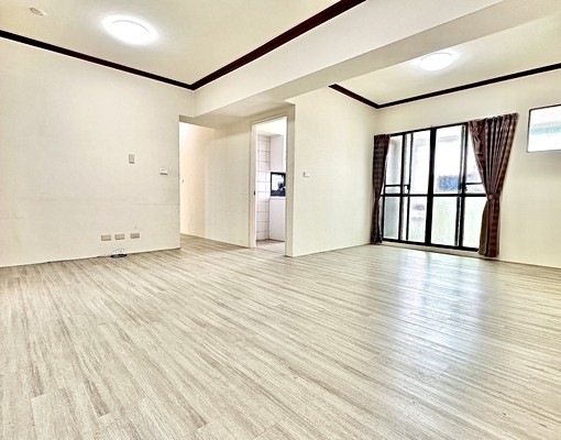 全新整理三房🛑合租家庭首選🛑便宜秒殺採光好🛑喜歡來談 - Image 2