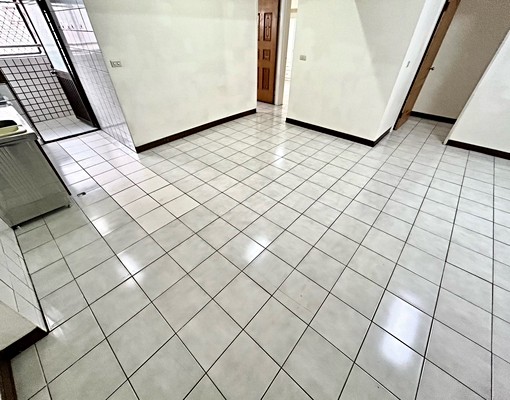 華麗低奢風🔥大三房簡配✅市場超低價✨稀有專區💯 - Image 4