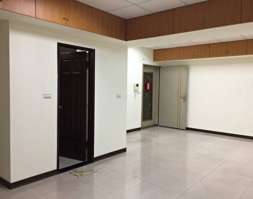 及第近三重國小站優質房 - Image 1