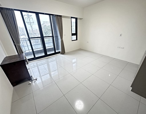 近新光田✅透天整棟/空屋簡配/大4房/可寵✅可租補戶籍 - Image 8