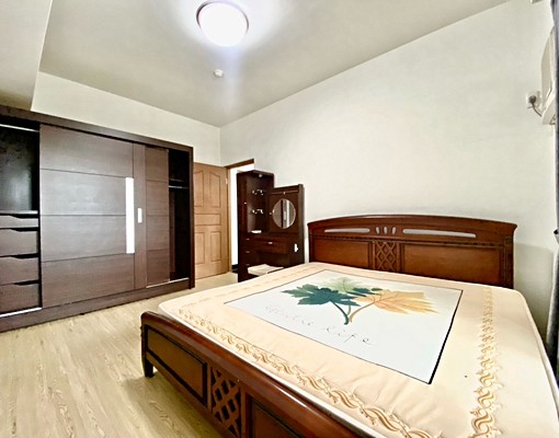 可租補報稅🔥傢俱全配✅職業友善✨華麗大四房💯 - Image 11