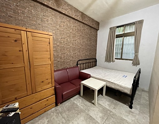 近中原大學代收垃圾寬敞舒適優質學生套房 - Image 2