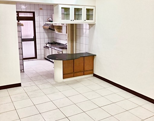 中山醫大旁三房有車位華廈可申請租屋補助 - Image 3