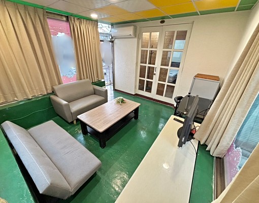 玻璃屋別墅|可雙租補|附近可租汽車位|超便宜兩房 - Image 3