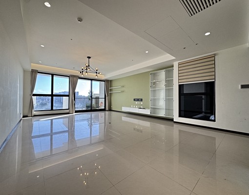 A9[亞昕日向]近60坪實內大空間・極致採光捷運景觀4房車 - Image 1