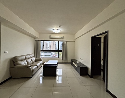 ~可租補~旭光國小旁大三房附家具家電平面車位含管理費 - Image 2