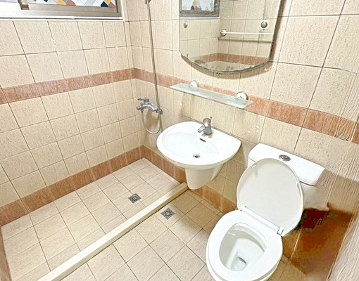 近成大-奇美❤空間方正大2房2衛浴❤附傢俱家電-可租屋補助 - Image 8