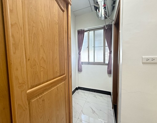 可雙租補近小北新光商圈原木大套房 - Image 5