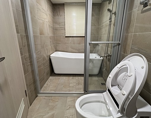 【A18國家大院】高鐵商圈〃拎包入住精美三房車 - Image 8