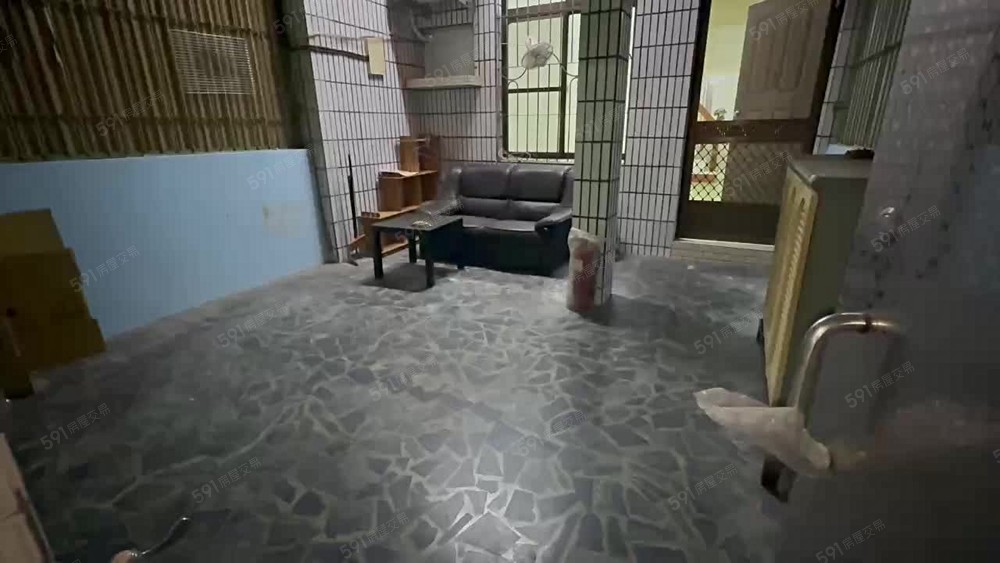 可申請租補✔小港機場漢民商圈|3樓半透天現況出租 - Image 1