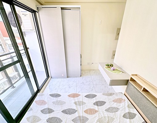 逢甲旁✨全新完工未住✨可租補✨陽台獨洗曬✨子母車✨ - Image 3