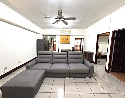 出租~近園區-竹中車站旁"愛丁堡"大三房-平車.含管.可寵物 - Image 1