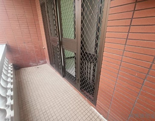 ~~南區觀光城透天店住~~ - Image 8