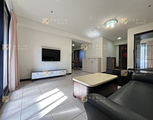 💕西屯大鵬新城🔥三房兩廳+平車🔥可租補可寵💕 - Image 1