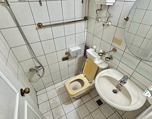 逢甲商圈🙌🏼超便宜台水電電梯套房 - Image 4