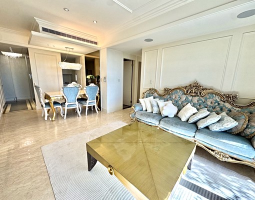 兩百萬裝潢#三改二超大間雙平車#可租補#廁所有烤箱 - Image 2