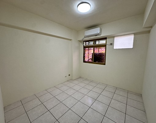 可租補-臥室全新冷暖變頻冷氣💖台北夢公園三房💖五泰晴晴 - Image 5