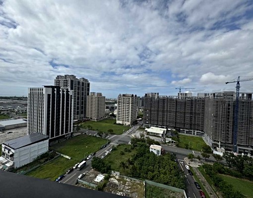 高樓景觀/援中國小/正3房+平車含管理費 - Image 5