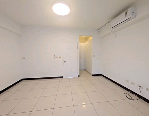 北屯中國醫特區*近74號道*邊間採光社區型別墅 - Image 13