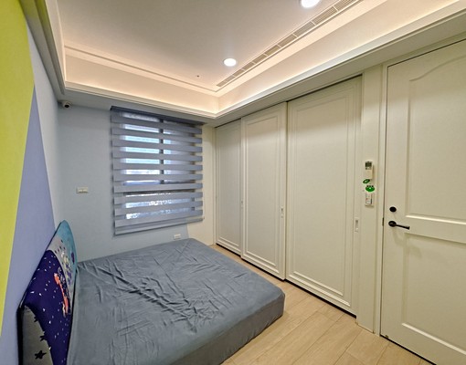 專任~順天硯山行高樓視野百萬裝潢大四房平車 - Image 4