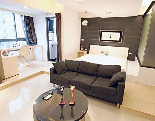 🍎西屯逢甲/新光遠百/超美電梯一房一廳/台水電/附車位 - Image 1