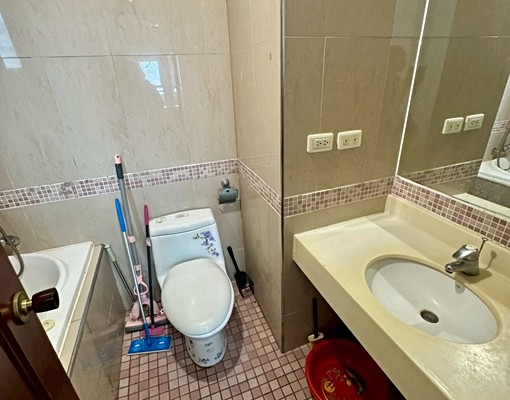 租補✨近SOGO☀️飯店式獨套🎊立即預約✔️ - Image 8