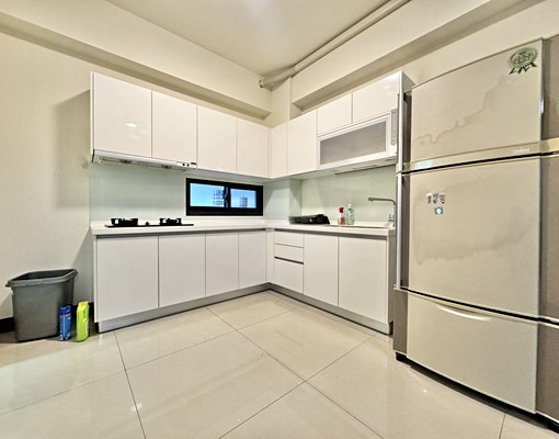 沙鹿雙商圈⭐可租補、戶籍、寵物⭐傢俱全⭐自家車庫 - Image 5