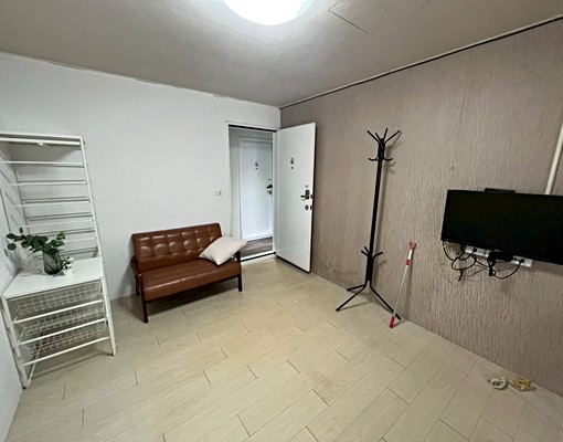 對面有大公園、好停車、代收垃圾｜免仲介費 - Image 4