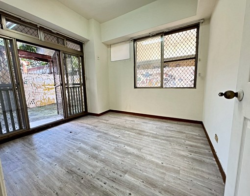 可租補❤️水湳商圈大三房休旅車位超大側院 - Image 2