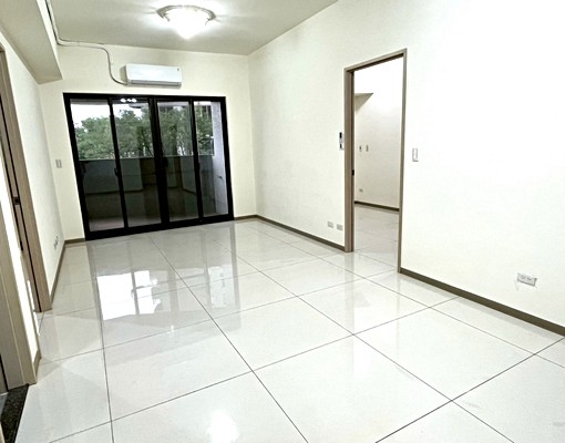 裕隆城大露台電梯3房~附車位、含管理費 - Image 4