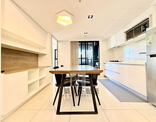 ⭐️遠百高樓美景@美裝潢三房@附雙平車⭐️ - Image 4