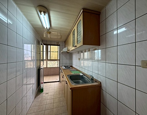 嘉義圓環夜市附近,好租客.就是好談.請來電 - Image 6