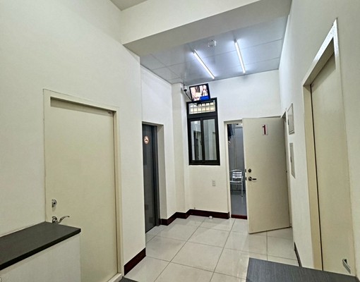 租補✨SOGO電梯改套☀️機車位✅含水網路✅環境優✨ - Image 6