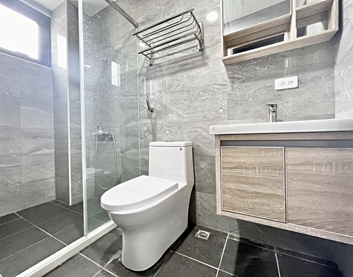 可貓電梯✨陽台流理臺✨更衣間✨機車位✨通風明亮 - Image 5