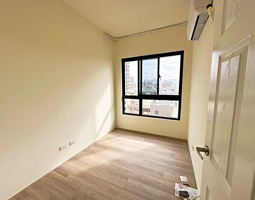 嘉禾社宅/免仲可租補/自立街稀有全新兩房車 - Image 9