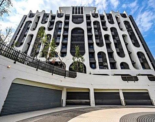 中興商圈|可寵|雙租屋輔助|正一房一廳大露台戶|汽車機車位 - Image 2