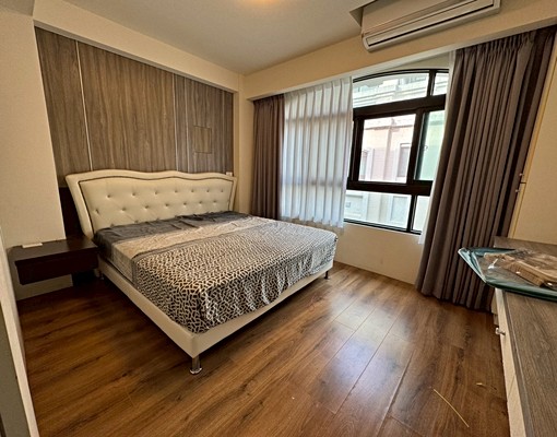 御墅家大面寬雙車位4層樓透天可寵物可租補 - Image 7