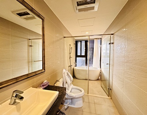 大仁滴家#稀有青埔桃園高鐵A18明日苑站前裝潢全配三房車全配 - Image 12