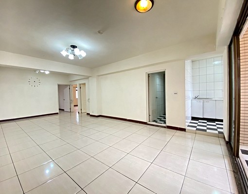 【太平3房|可租補】東平夜市|凡爾賽新都|有2戶打通|電梯 - Image 3